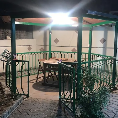La Casetta Con Giardino Holiday home Civitavecchia