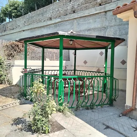 La Casetta Con Giardino Civitavecchia