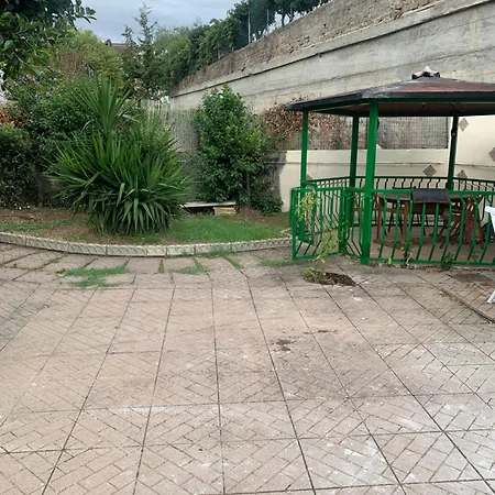 La Casetta Con Giardino Holiday home Civitavecchia