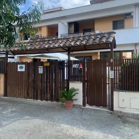 La Casetta Con Giardino
